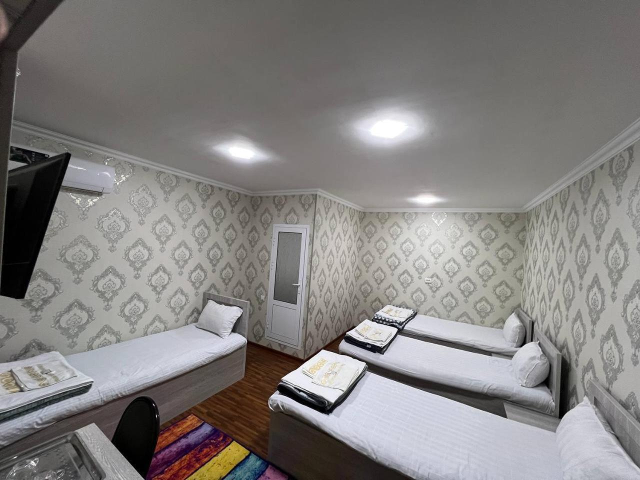 Aziz Hotel Samarkand Esterno foto